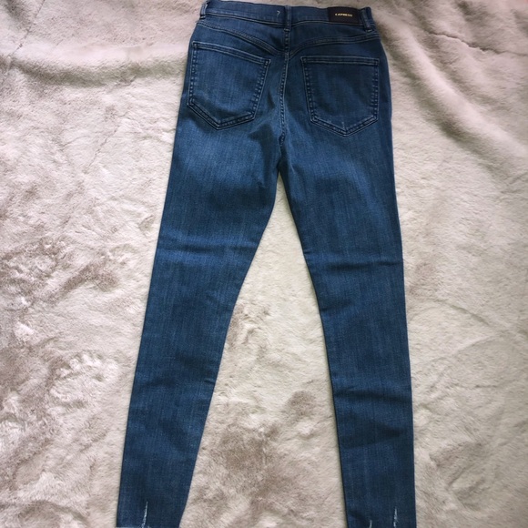 NWT Express skinny distressed Jeans - Picture 3 of 7
